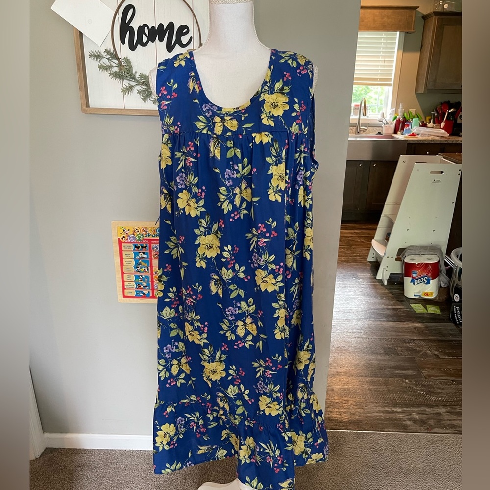 Anthony Richards patio dress